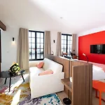 Grand Place Boutique Et Appartement