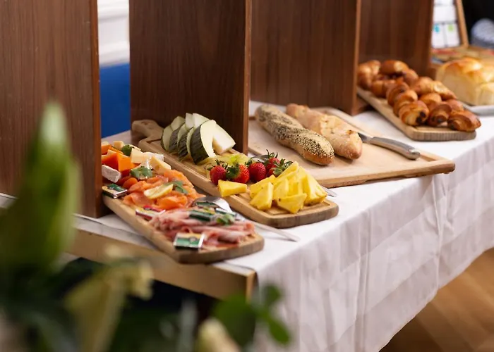 Grand Place Boutique Et *